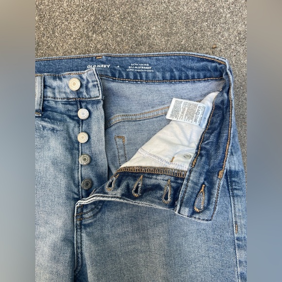 Old Navy Extra High-Rise Sky-High Straight Jeans Size 4 - Picture 8 of 8